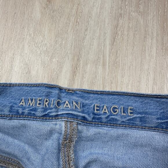 American Eagle Skater Jean Light Wash Denim Distressed Blowout Destroyed Jeans 4 - Picture 13 of 15